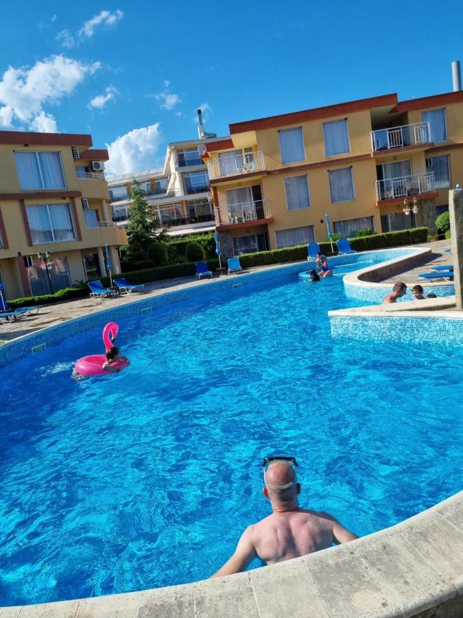 Mappy Holidays Aparthotel โซโซโปล ภายนอก รูปภาพ