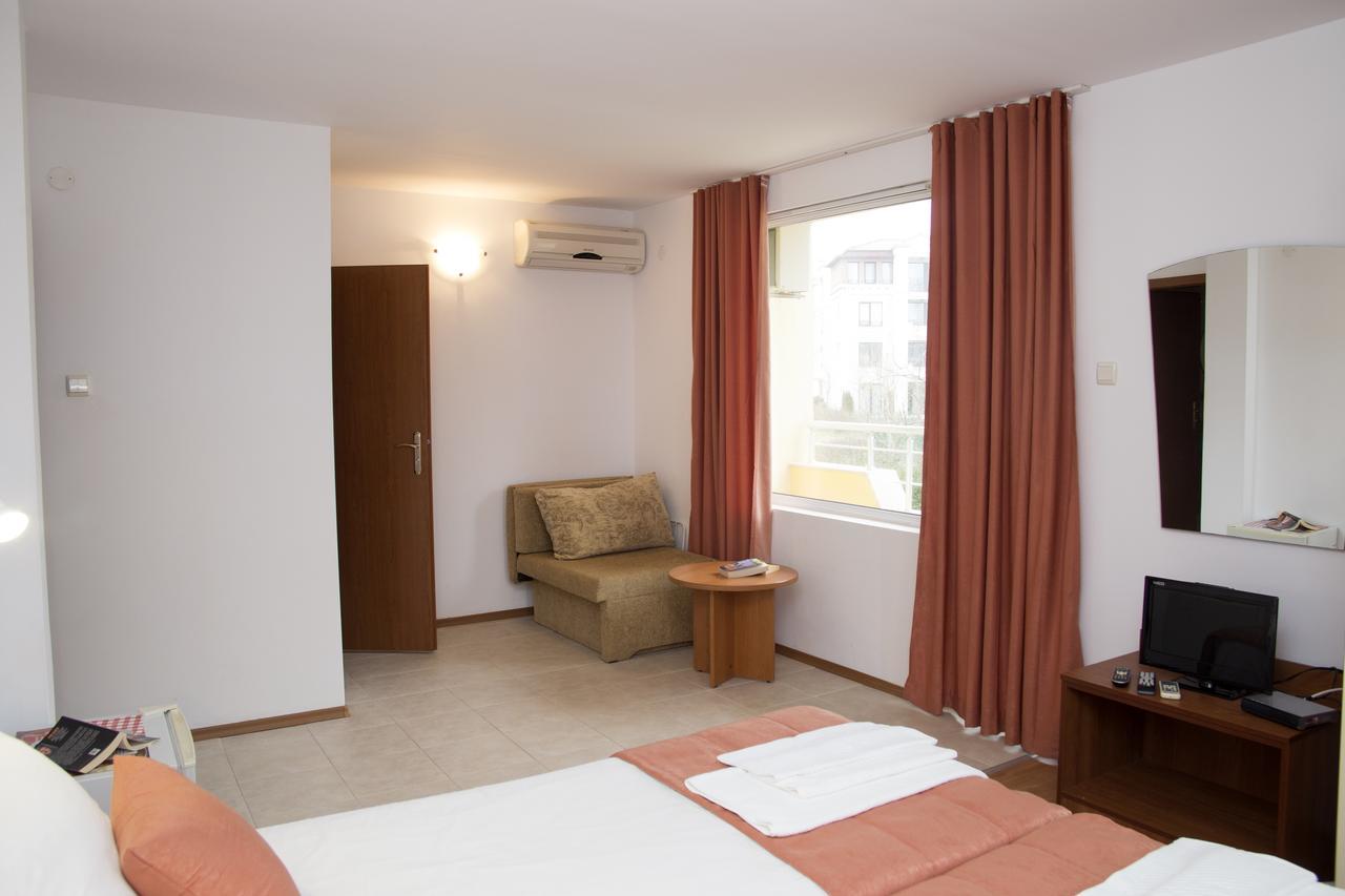 Mappy Holidays Aparthotel โซโซโปล ภายนอก รูปภาพ