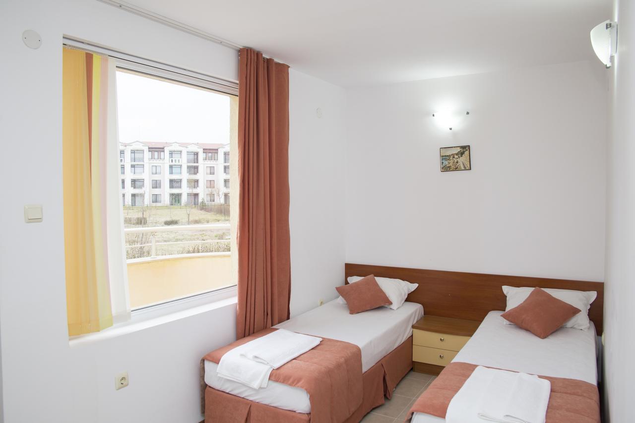 Mappy Holidays Aparthotel โซโซโปล ภายนอก รูปภาพ